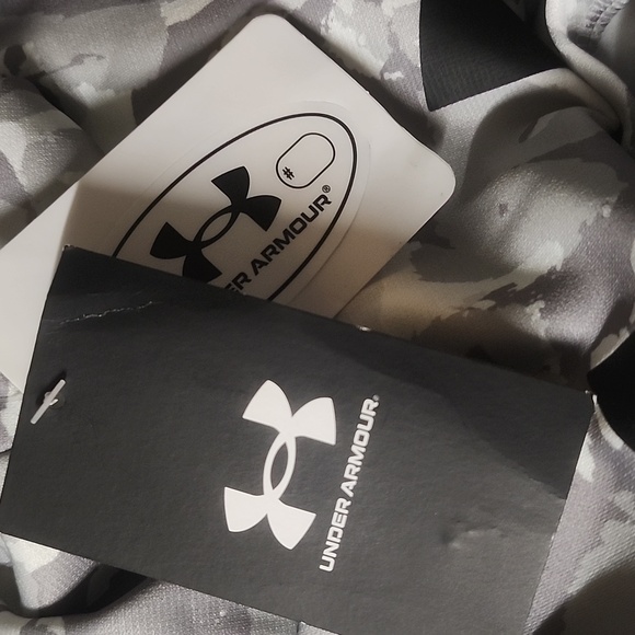 NWT Under Armour Fleece® Big Logo Grey Camo Hoodie - Youth Boys - Various Sizes - Picture 3 of 6